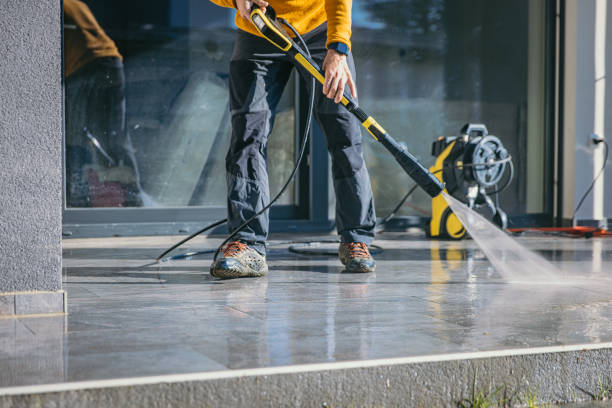 Best Restaurant Pressure Washing  in Bayshore Gardens, FL